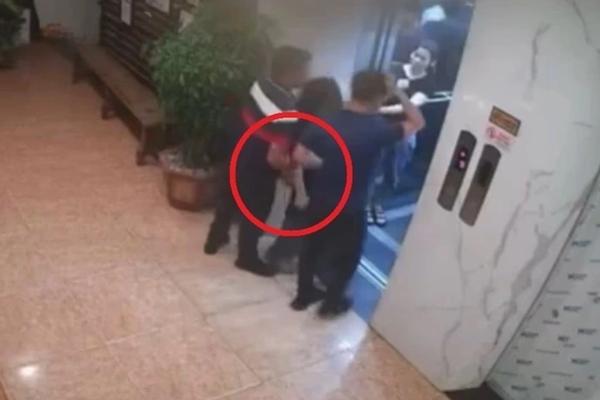 Vụ nhân viên quán cà phê bị sàm sỡ, đánh: Vị khách bồi thường 58 triệu đồng-1