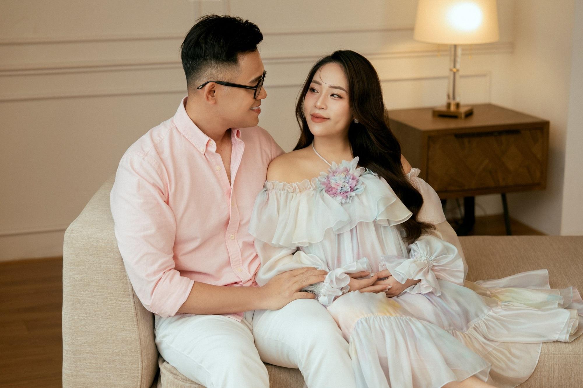 MC giàu nhất VTV Đức Bảo hào hứng chờ đợi ngày đón con đầu lòng sau 6 năm kết hôn-3