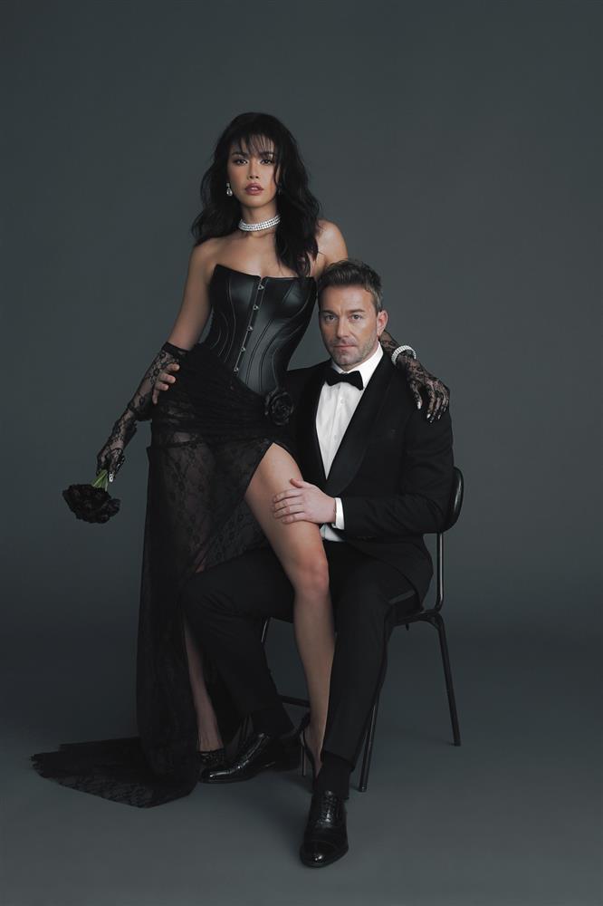 Minh Tú khoe đường cong trong bộ ảnh cưới bên chồng Tây-7