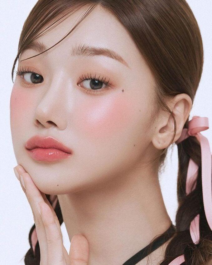 Xu hướng trang điểm Nhật với đôi má ửng hồng-3