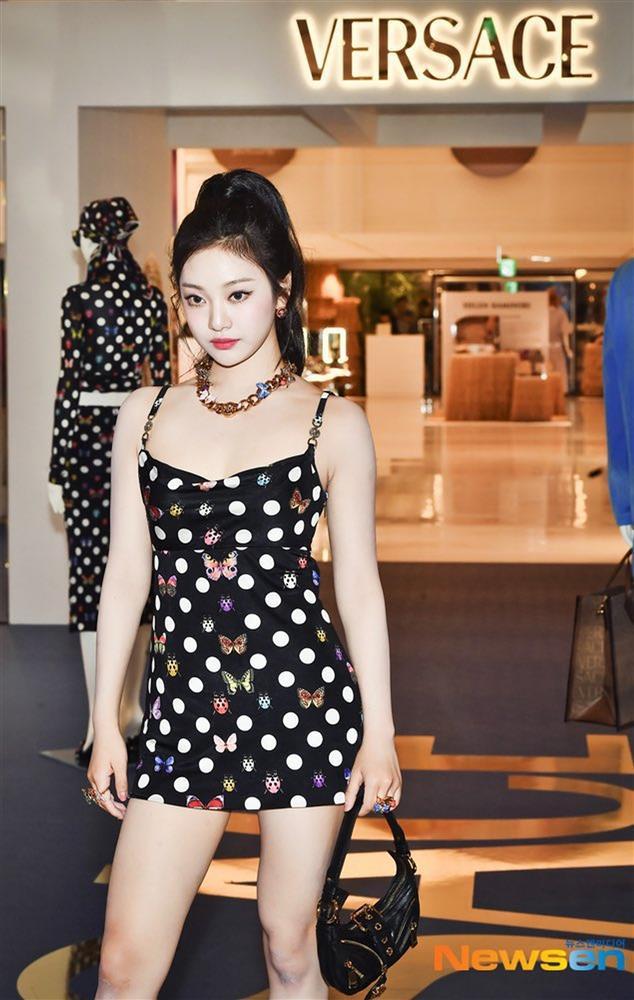 6 thần tượng Hàn Quốc luôn dẫn đầu các xu hướng thời trang-6