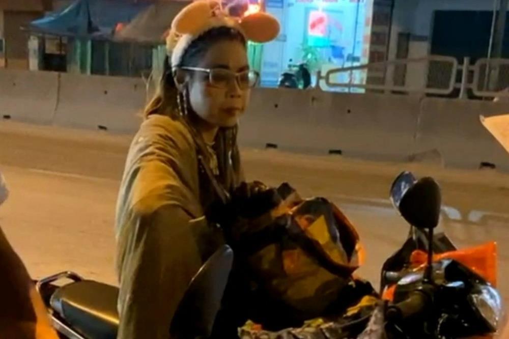 Công an thả hot girl Bella sau vụ đi nhầm xe máy-1