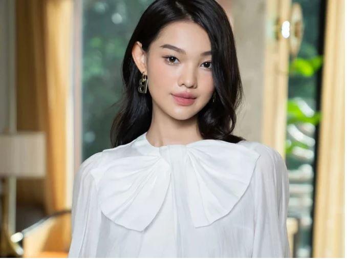 Chớm hè, sắm ngay 5 kiểu áo điệu đà nâng tầm phong cách-2