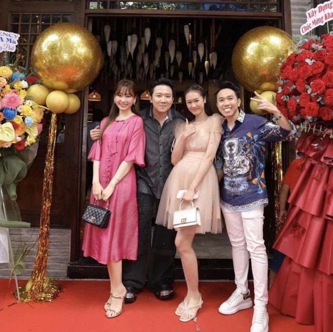 Anh Đức và vợ sắp cưới: Công khai sánh đôi ở sự kiện, giữ nguyên tắc đặc biệt trên MXH-9