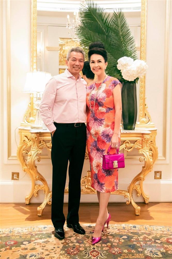 Nữ hoàng ảnh lịch nổi tiếng là tình cũ Thương Tín: Từng chủ động theo đuổi, hậu chia tay viên mãn làm vợ người ta-5