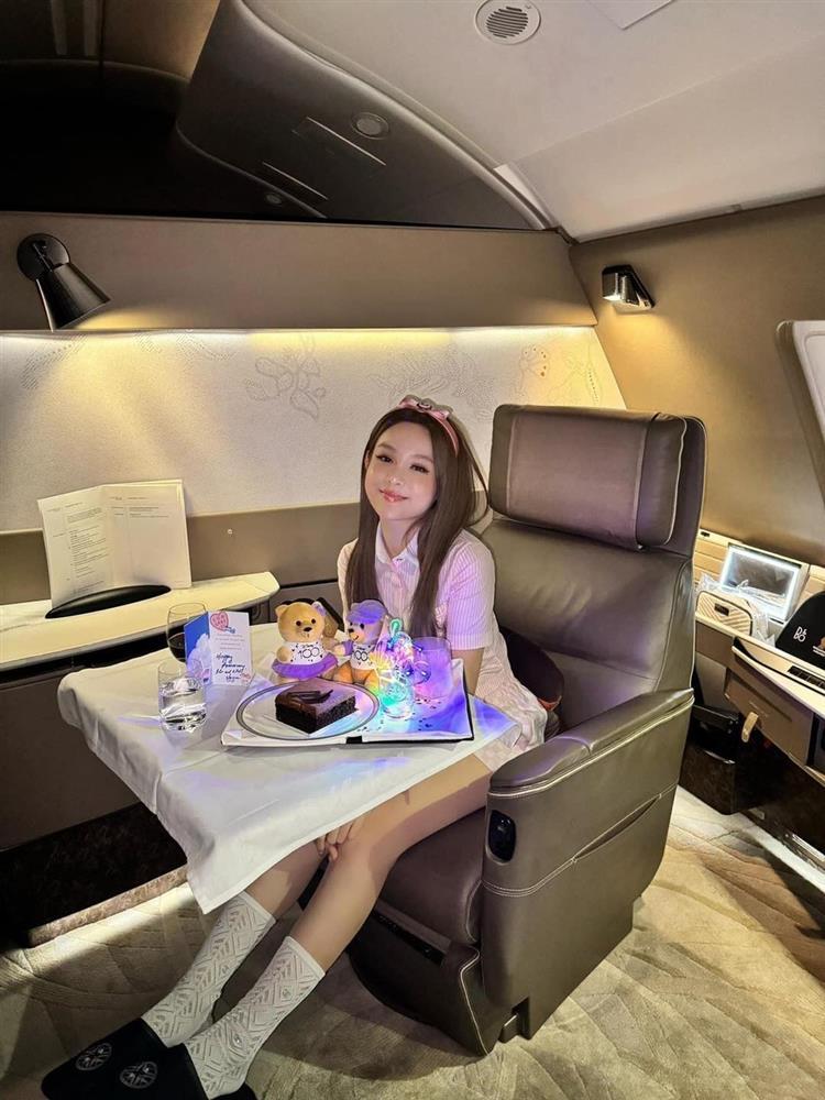 5 chị đẹp lập nhóm nhạc: Nhan sắc Huyền Baby, Diệp Lâm Anh gây chú ý-11