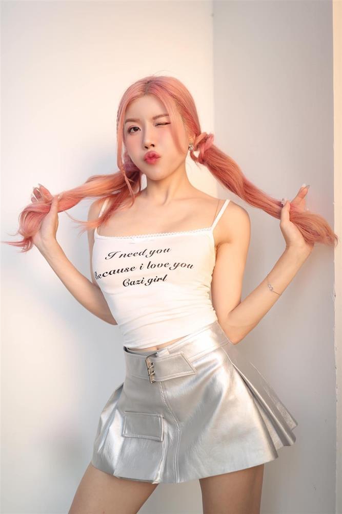 5 chị đẹp lập nhóm nhạc: Nhan sắc Huyền Baby, Diệp Lâm Anh gây chú ý-3