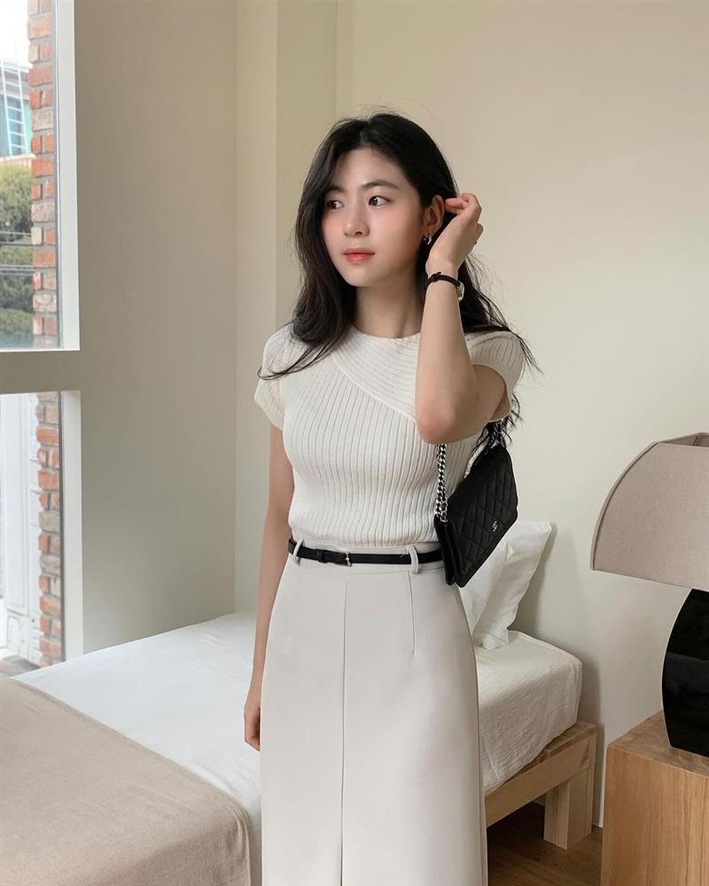 6 công thức diện thắt lưng bản nhỏ giúp nàng công sở ghi điểm thanh lịch-3