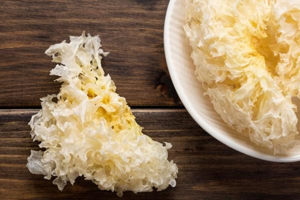 Bí quyết sống thọ kỳ quặc của các cụ trên 100 tuổi-3