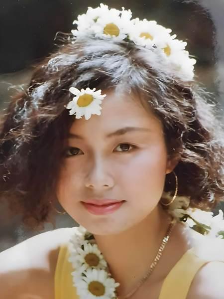 Á hậu Việt Nam 1990 có mối tình dang dở với nhạc sĩ Trịnh Công Sơn giờ ra sao?-2