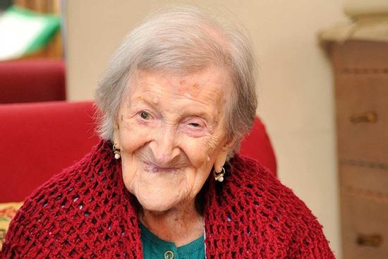 Bí quyết sống thọ kỳ quặc của các cụ trên 100 tuổi