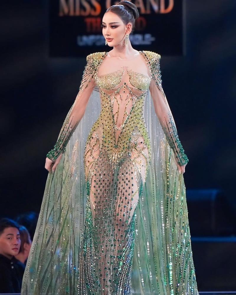 Người đẹp cao 1,76 m gây chú ý ở Hoa hậu Hòa bình Thái Lan-4