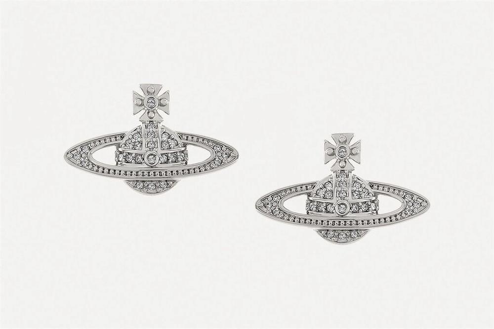 Phương Oanh dát đồ hiệu, ngồi siêu xe tiền tỷ đi khám thai ở những tháng cuối-5