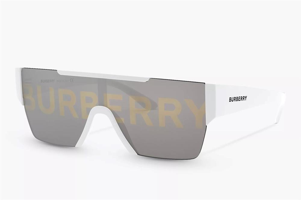 Phương Oanh dát đồ hiệu, ngồi siêu xe tiền tỷ đi khám thai ở những tháng cuối-8