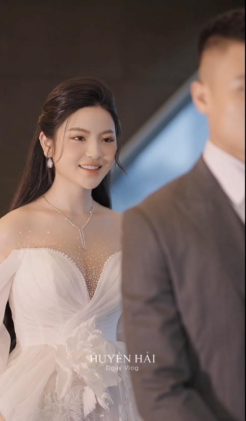 Quang Hải - Chu Thanh Huyền tâm sự gì mà netizen khen ngôn tình đời thực?-3