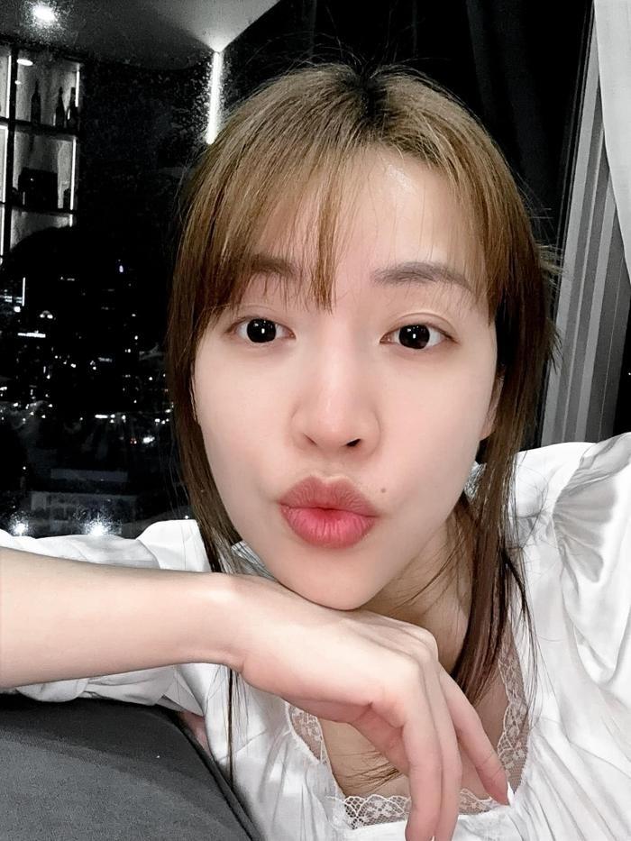 Dân tình soi ra loạt dấu hiệu mẹ bầu của Puka, chính chủ chính thức lên tiếng-1