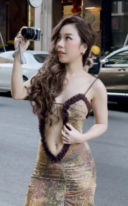 Vợ sắp cưới của TiTi (HKT) xinh đẹp, có gu thời trang táo bạo hút mắt-5