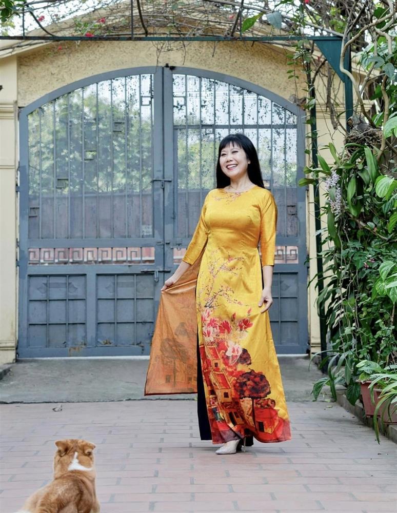 Cận cảnh căn nhà 3 tầng của NSƯT Hương Tươi-4