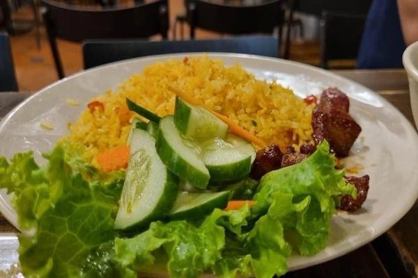 Ăn rau trước khi ăn cơm có tốt cho sức khỏe hơn không?-1