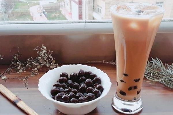 Mỳ trà sữa trân châu bắp bò giá gần 100 nghìn đồng ở Hà Nội gây tranh cãi-3