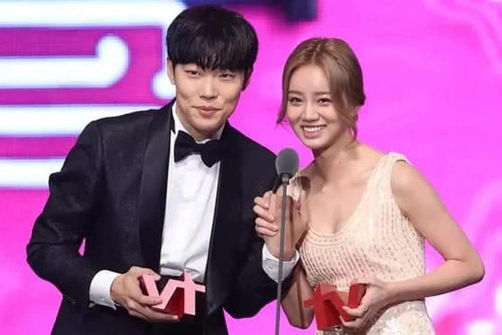 Hyeri vui sống tích cực, thấy mình may mắn sau ồn ào tình tay ba-3