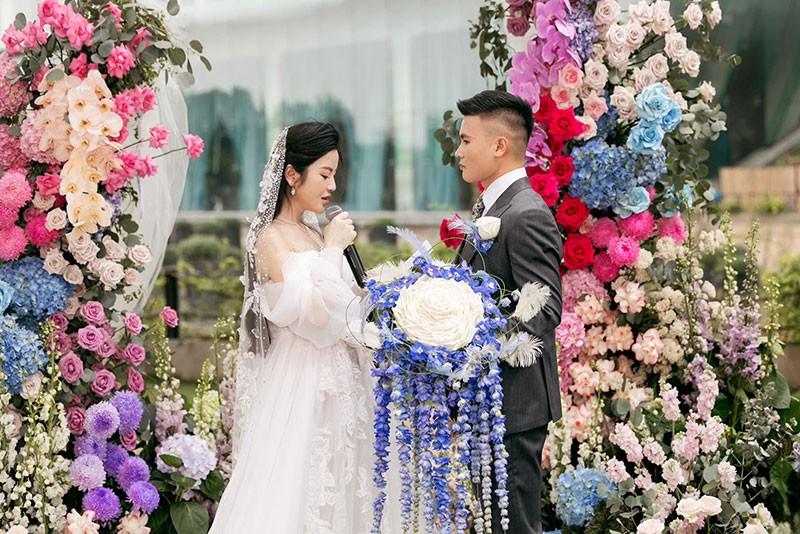 Cô dâu Chu Thanh Huyền giải thích ý nghĩa của bó hoa cưới độc lạ gây xôn xao-3