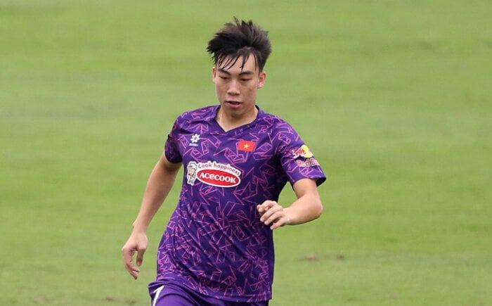 Phan Tuấn Tài chấn thương, HLV Hoàng Anh Tuấn chọn ai thay thế?-3