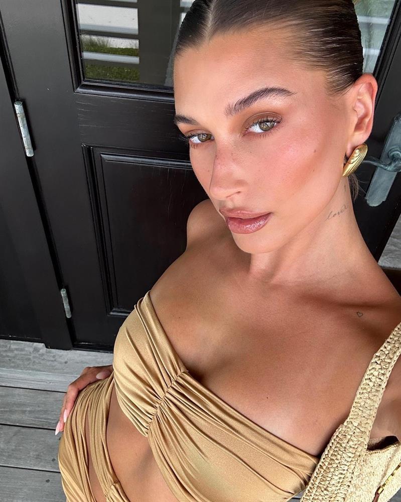 Hailey Bieber nhiều lần tạo ra xu hướng làm đẹp... đồ ăn-1