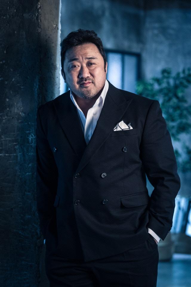 Tài tử Ma Dong Seok (Train To Busan) tổ chức hôn lễ với mỹ nhân nóng bỏng kém 17 tuổi-2