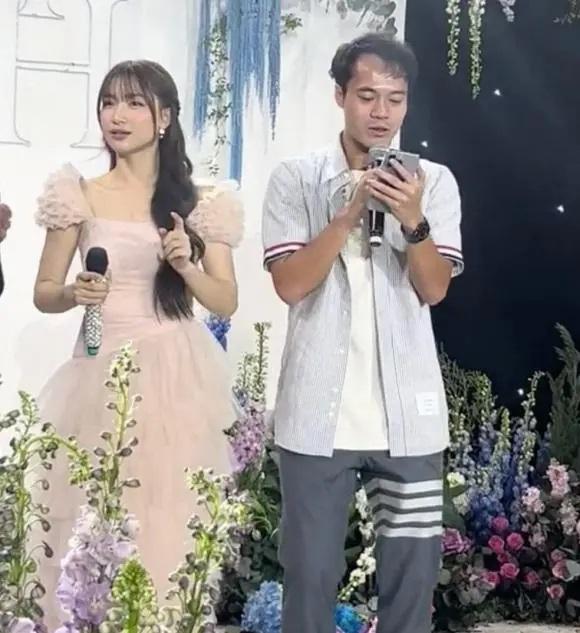 Hòa Minzy đáp trả cực duyên dáng khi được so sánh nhan sắc với cô dâu Chu Thanh Huyền-5