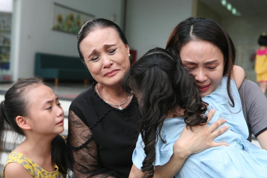 Hồng Diễm đóng vai bị phản bội nhiều nhất-2