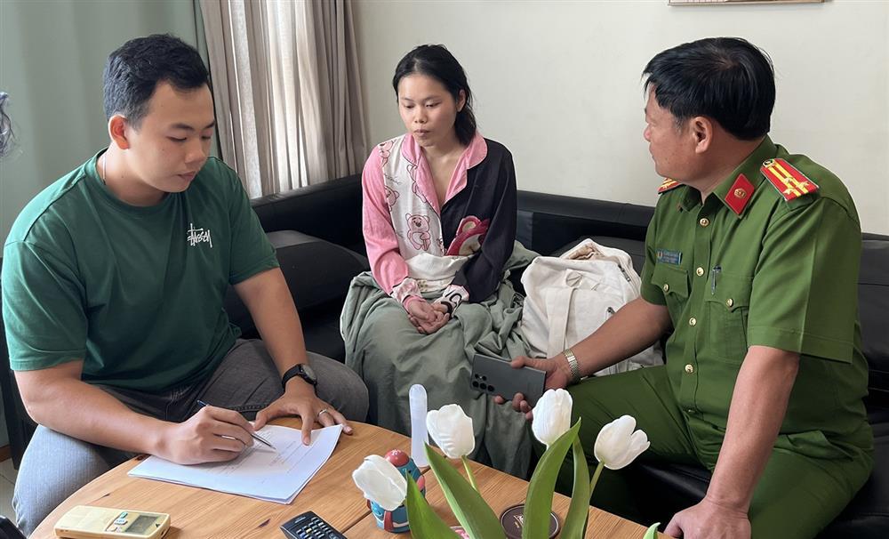 Công an TP.HCM giải cứu 2 bé gái mất tích nhiều ngày ở phố đi bộ Nguyễn Huệ-1
