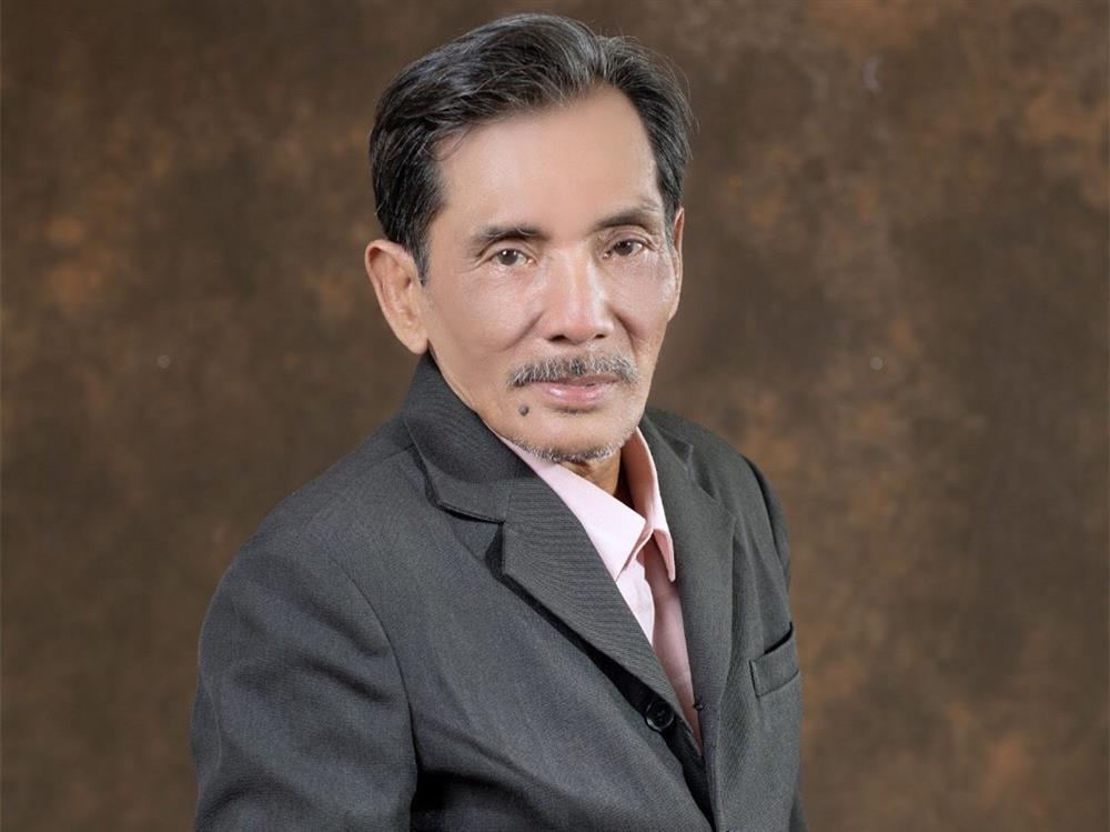 Thương Tín dọn về nhà mẹ đẻ, không ở cùng vợ trẻ kém 32 tuổi và con nhỏ-1