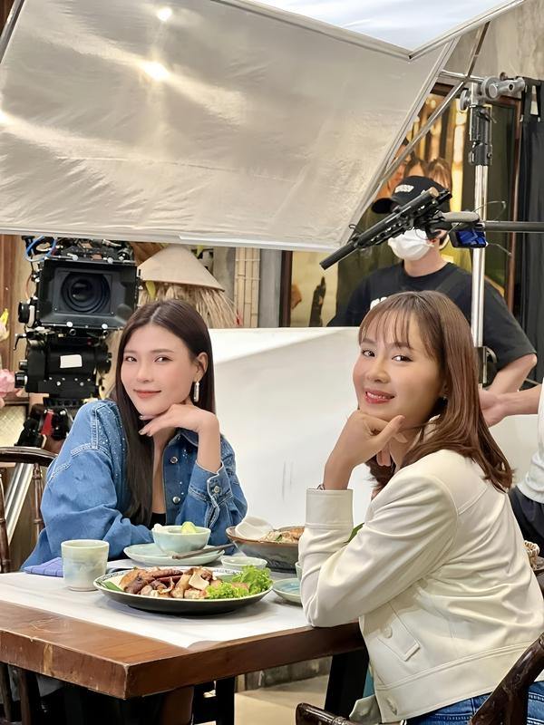 Thúy Diễm kể về bạn diễn Hồng Diễm, cảnh nóng và những ngày quay kinh hồn-3