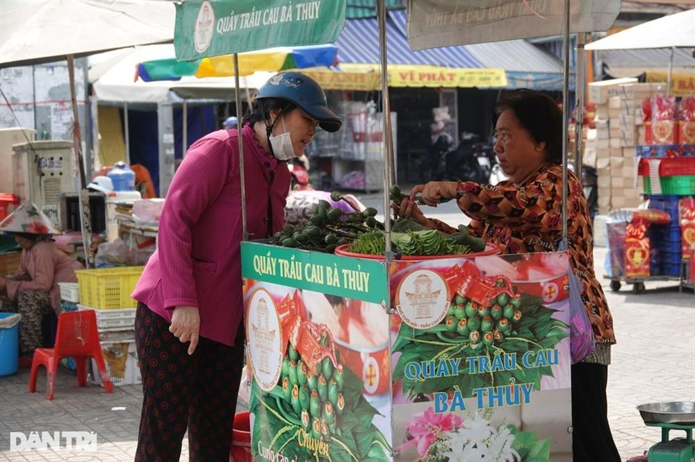 Phố cưới hỏi lớn nhất TPHCM đìu hiu, tiểu thương lo cảnh hết thời-6