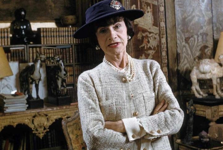 Phong cách thời trang cổ điển là gì?-1