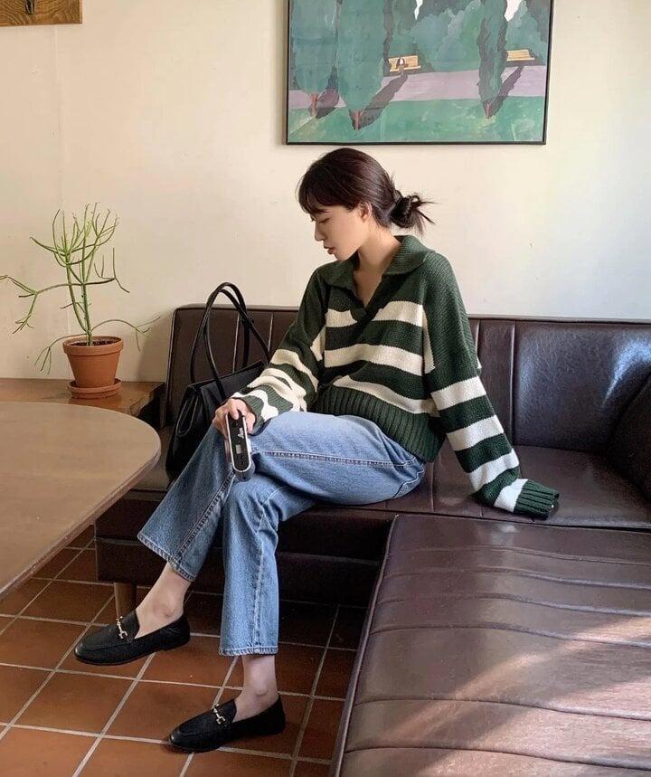 Mẫu giày phong cách tối giản được chị em yêu thích-2