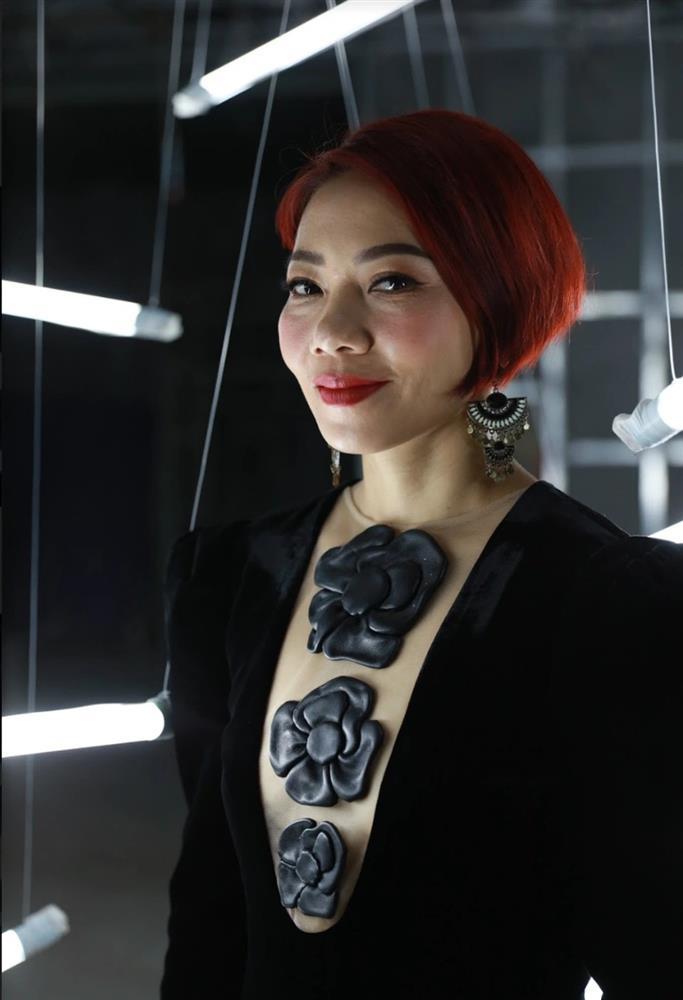 Nữ diva đình đám dám chê Trấn Thành không biết hát là ai?-3