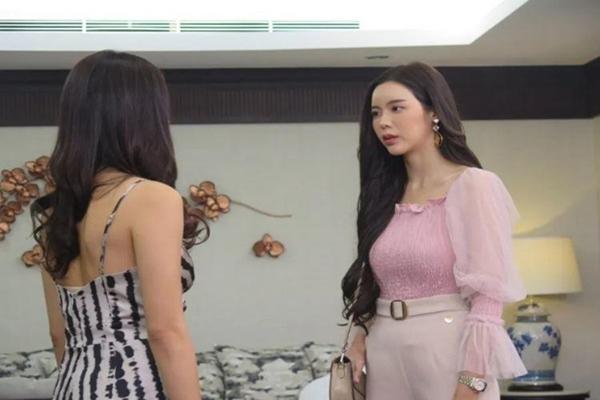 Yêu nhau 6 năm, người yêu chia tay rồi đi lấy vợ mới, tôi đến dự chỉ nói một câu khiến cô dâu sốc nặng-1