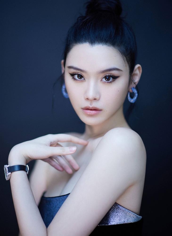 Hôn nhân viên mãn của siêu mẫu bỏ sự nghiệp, kết hôn với thiếu gia kém tuổi-3