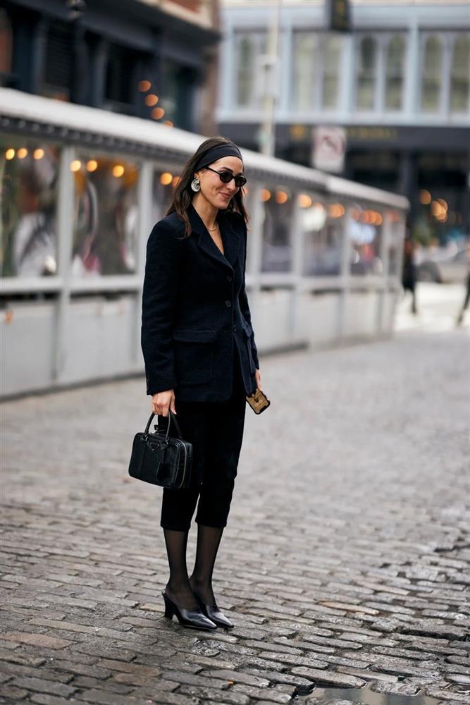 Mẫu giày đang là mốt vừa tôn dáng, vừa dễ đi-7