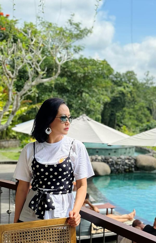 Bạch Vân Người Đẹp Tây Đô: Tuổi trung niên bình an bên chồng nhà phê bình văn học nổi tiếng-5