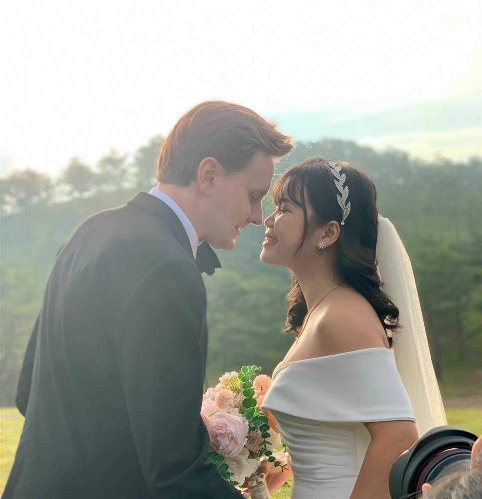 Chàng tiến sĩ người Mỹ cưa đổ cô gái Việt nhờ... chiêu độc của bố-4