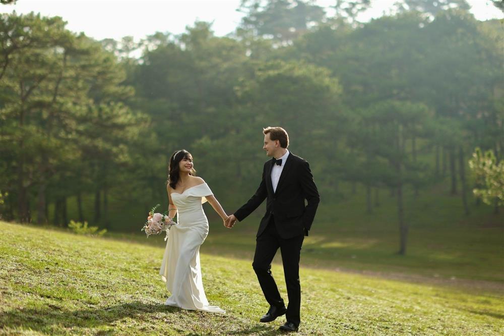 Chàng tiến sĩ người Mỹ cưa đổ cô gái Việt nhờ... chiêu độc của bố-7