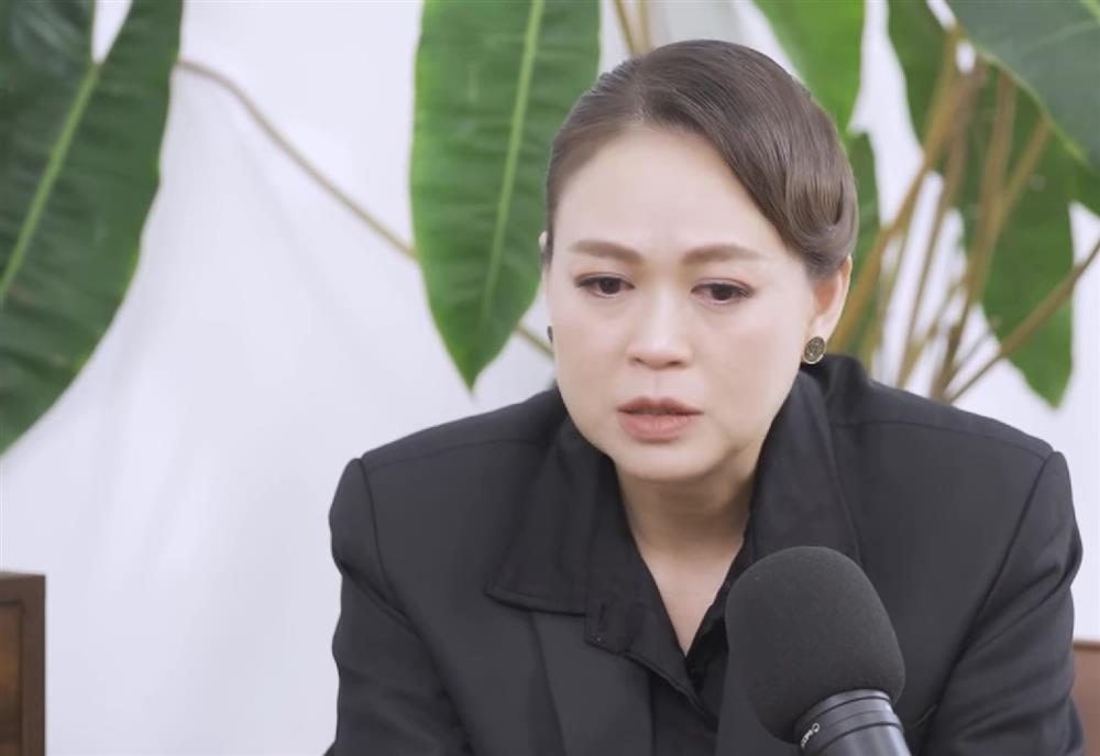 Một nữ diễn viên bị chính bố chồng đẩy ra đường cùng ba đứa con, trắng tay: Chua xót lắm-1