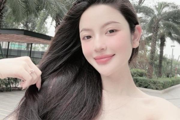 Sau đám cưới, Quang Hải - Chu Thanh Huyền ngọt ngào hơn 3 năm hẹn hò cộng lại-6