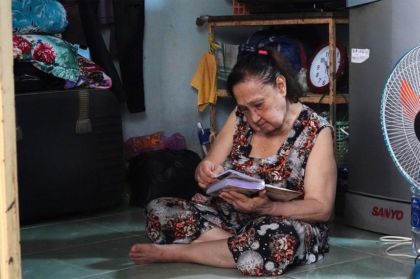 Nhan sắc một thời của cô đào nức tiếng Sài Gòn trước thẩm mỹ: Bơm mặt để ông xã đừng có vợ bé, nào ngờ ổng đi luôn-4