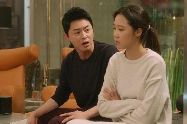 Vì sao ngày càng nhiều phụ nữ đệ đơn ly hôn?-2