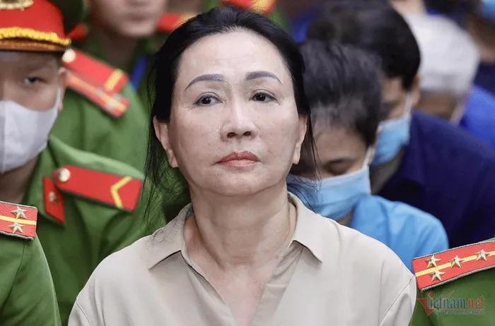 Tòa tuyên án đối với bị cáo Trương Mỹ Lan và đồng phạm-1