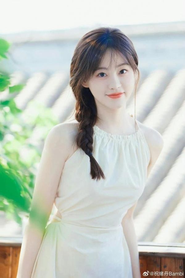 Cuối tuần này (13/4 - 14/4), 3 con giáp đón mưa tài lộc trút xuống, giàu sang bậc nhất-3